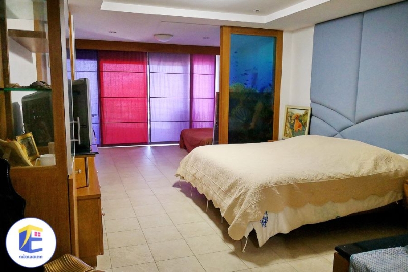 ลด 1 ล้าน! คอนโดบางแสนรอยัลซีพาเลส ชั้น 13 วิวทะเลเต็มตา (ราคาหลุดตลาด)