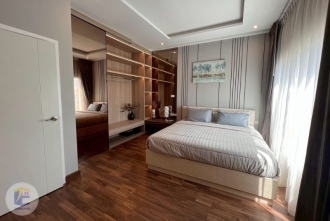 ห้องนอนใหญ่ Master Bedroom แต่งสวย แอร์เย็นฉ่ำ เฌอ วัชรพล