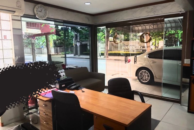 อาคารพาณิชย์ ซอยพหลโยธิน ตึก 2 ชั้น พื้นที่ 22 ตร.ว หน้ากว้าง 6 เมตร ซอย พหลโยธิน 18/1 