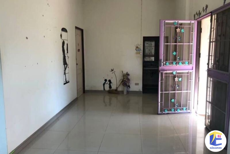 ขายด่วนตามสภาพ! บ้านเดี่ยว หมู่บ้านบ้านสวนปาลิกา นครนายก 57 ตร.ว. โครงสร้างแกร่ง เหมาะรีโนเวท