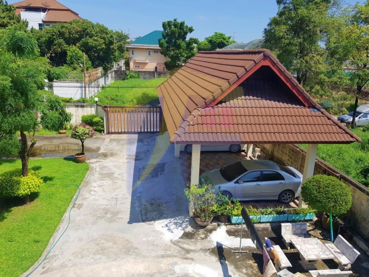 ขายที่ดินพร้อมสิ่งปลูกสร้างขนาดใหญ่ 365.5 ตร.ว. พนาสนธิ์ ซิตี้ ศรีนครินทร์ (ใกล้ รพ.เปาโล) 