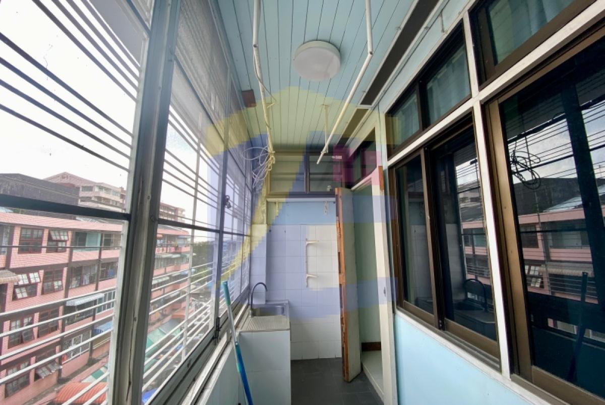 บางใหญ่คอนโดทาวน์ 9 (A3) ชั้น 5 ขนาดห้อง 28 ตรม. ห้องสวยพร้อมเข้าอยู่ ซอยบางใหญ่ซิตี้ 8/3