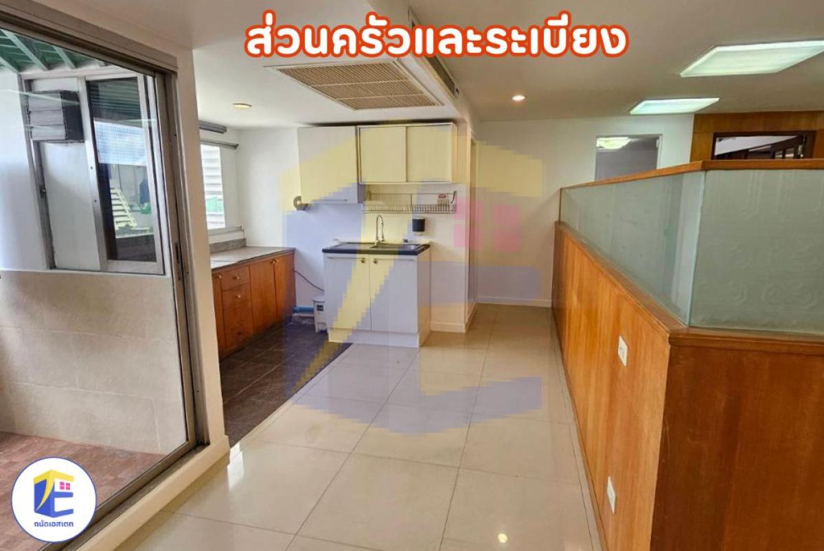 ขายออฟฟิศขนาดใหญ่ 182 ตร.ม. พร้อมที่จอดรถส่วนตัว 4 คัน! ทำเลมังกรสีลม ITF Silom Palace ราคาต่ำกว่าประเมินเกือบ 1.8 ล้าน