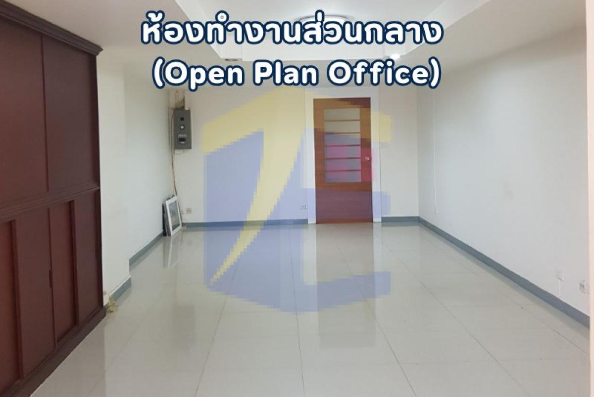ขายออฟฟิศขนาดใหญ่ 182 ตร.ม. พร้อมที่จอดรถส่วนตัว 4 คัน! ทำเลมังกรสีลม ITF Silom Palace ราคาต่ำกว่าประเมินเกือบ 1.8 ล้าน
